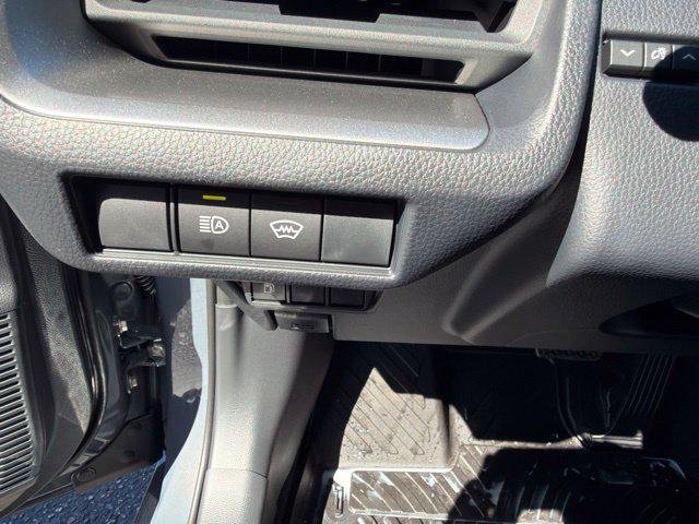 Certified Used 2027 GRAY ME. Toyota  image 15