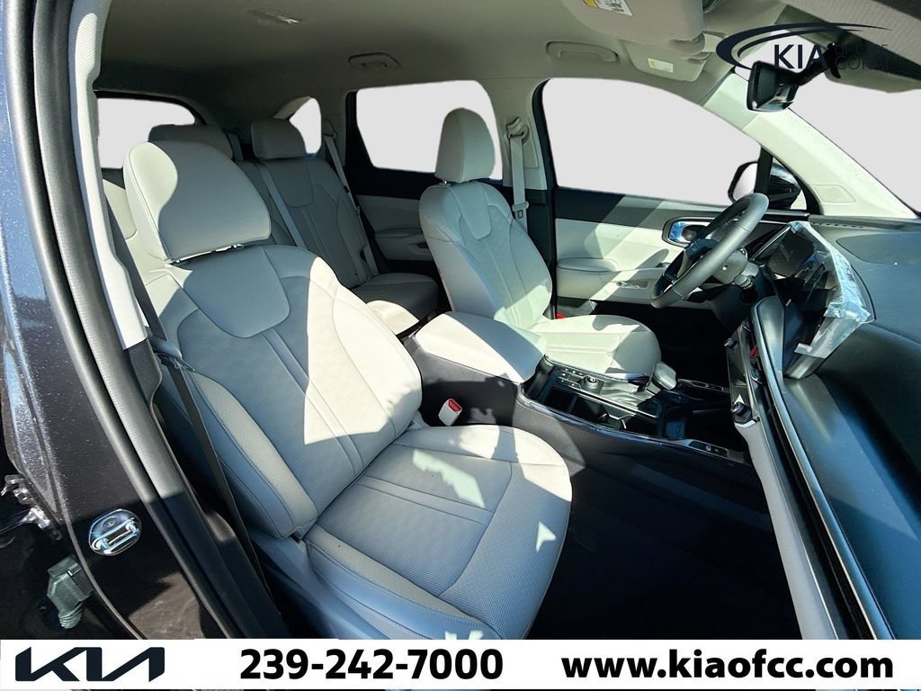 2026 Kia Sorento EX - Photo 26