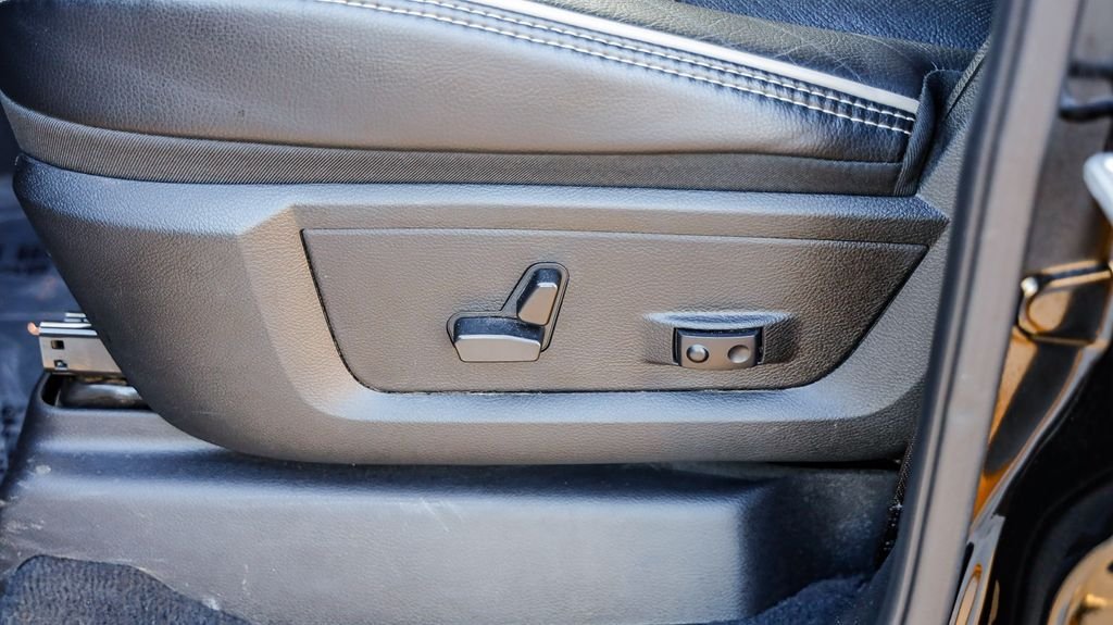 2025 RAM 3500 Laramie - Photo 25