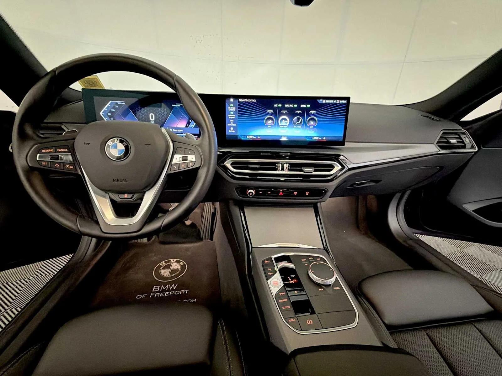 2023 BMW 2 Series 230i - Photo 17