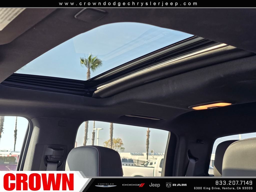 Used 2023 Black Chevrolet Z71 image 22