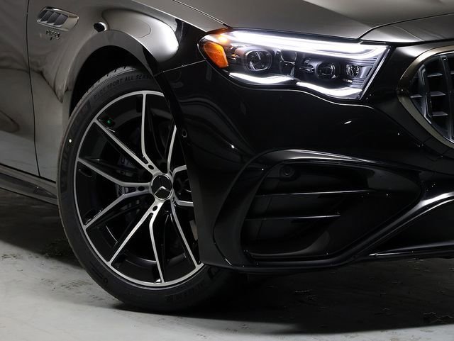 2026 Mercedes-Benz E-Class AMG E53 - Photo 30