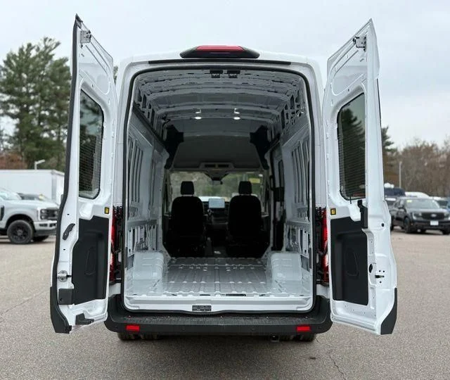 New 2026 White Ford  image 9