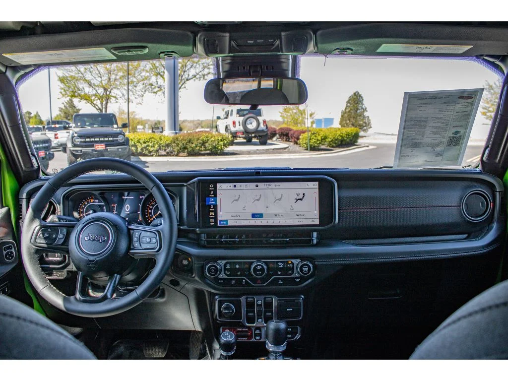 Used 2025 Mojito Jeep Rubicon image 18