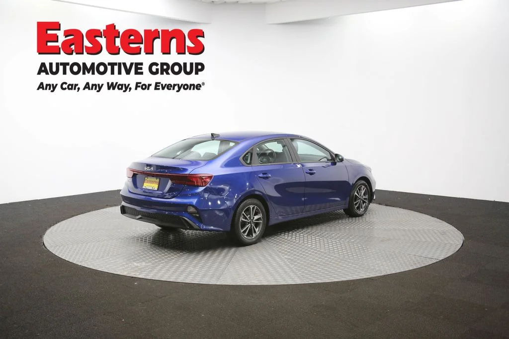 Used 2023 Blue Kia LXS image 39
