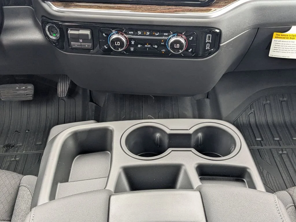 2026 GMC Sierra 1500 SLE - Photo 19