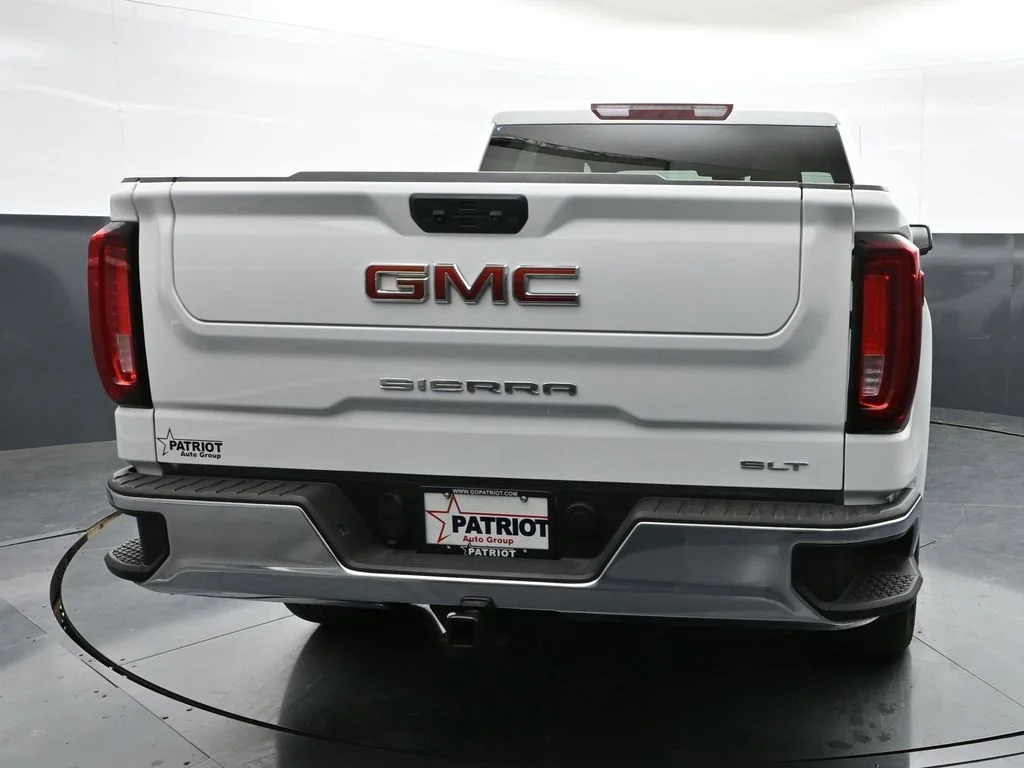 2024 GMC Sierra 1500 SLT - Photo 30