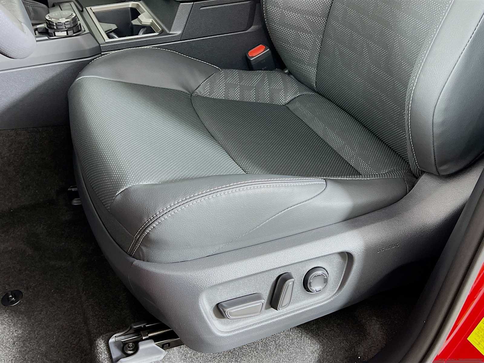 2026 Toyota 4Runner — photo 18