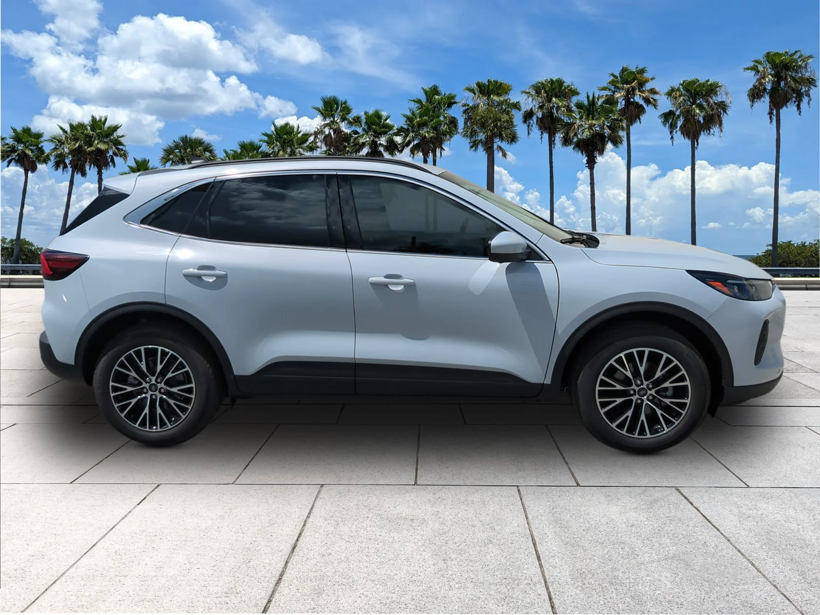 Used 2026 Space Silver Ford PHEV image 11