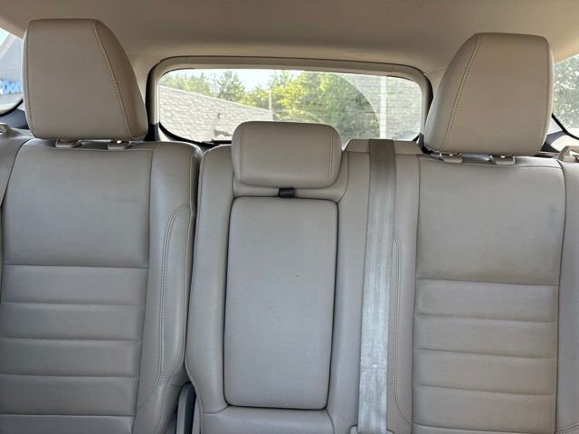 Used 2014 Red Ford Titanium image 11
