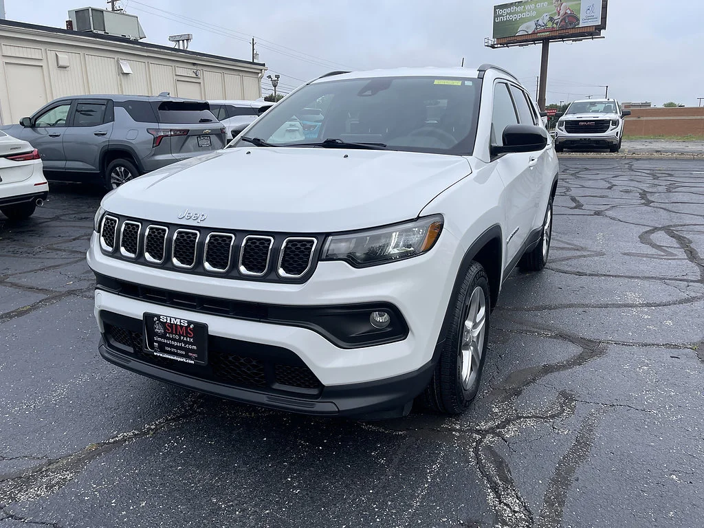 2024 Jeep Compass Latitude - Photo 4