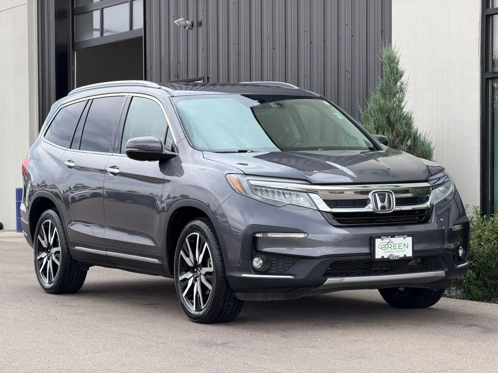 Used 2020 Silver Honda Touring image 4