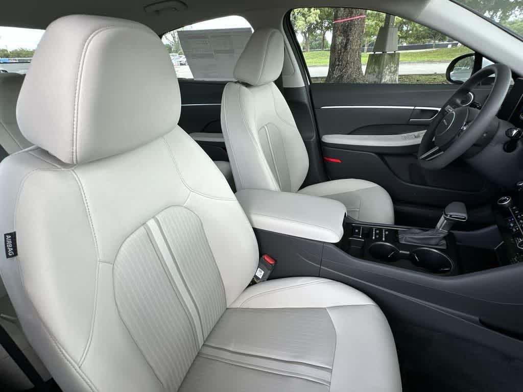 2026 Hyundai Sonata SE - Photo 27