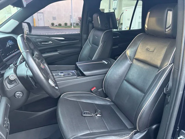 Used 2021 Blue Cadillac Sport image 9