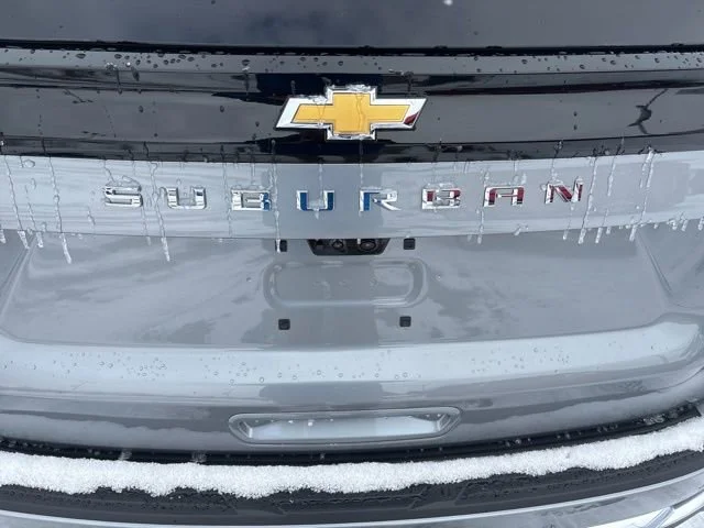 New 2026 Sterling Gray Metallic Chevrolet High Country image 18