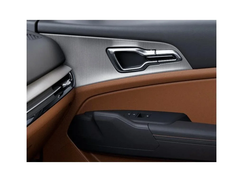 New 2026 Shadow Matte Gray Kia X-Line image 25