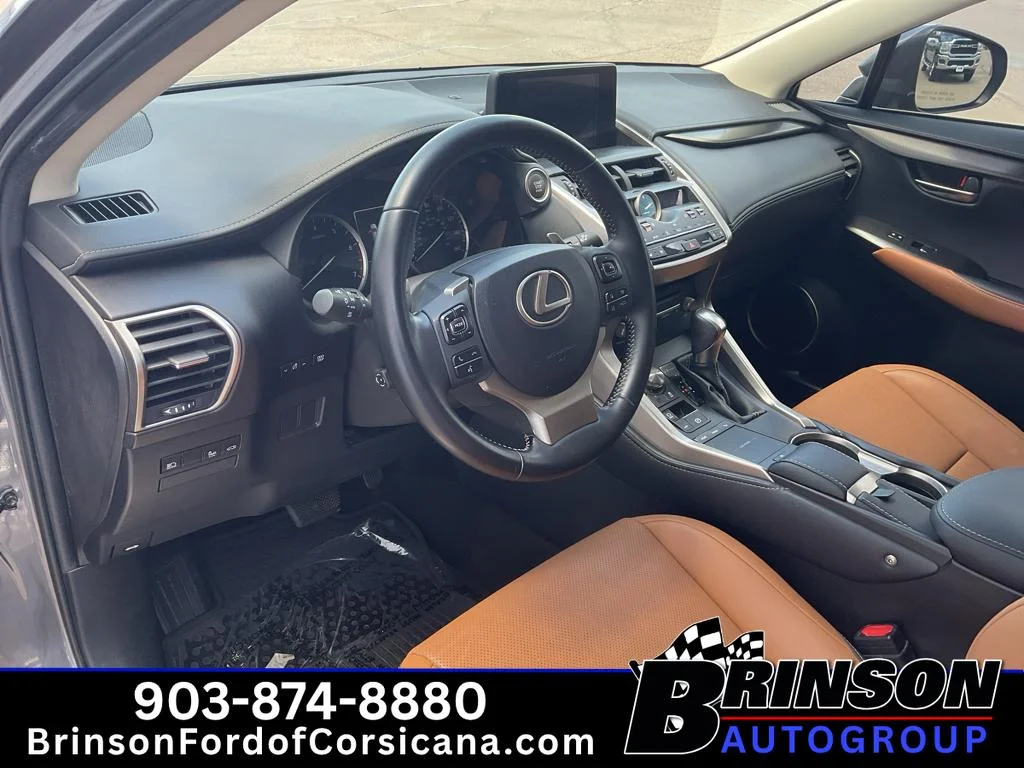 Used 2020 Nebula Gray Pearl Lexus Base image 27