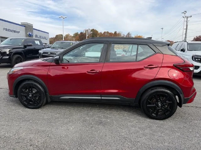 Used 2023 Red Nissan SR image 4