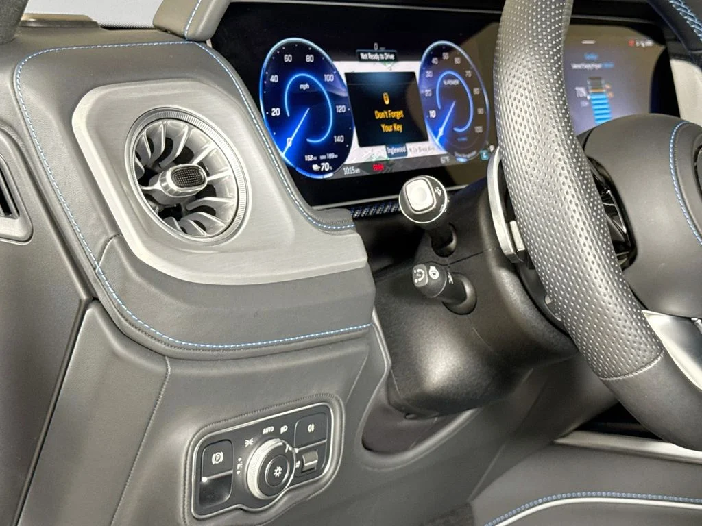 Used 2025  Mercedes-Benz G 580 image 10