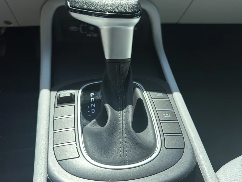 Used 2024 Yellow Hyundai SE image 26