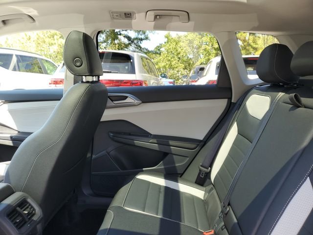 New 2026 White Volkswagen 1.5T SEL image 16
