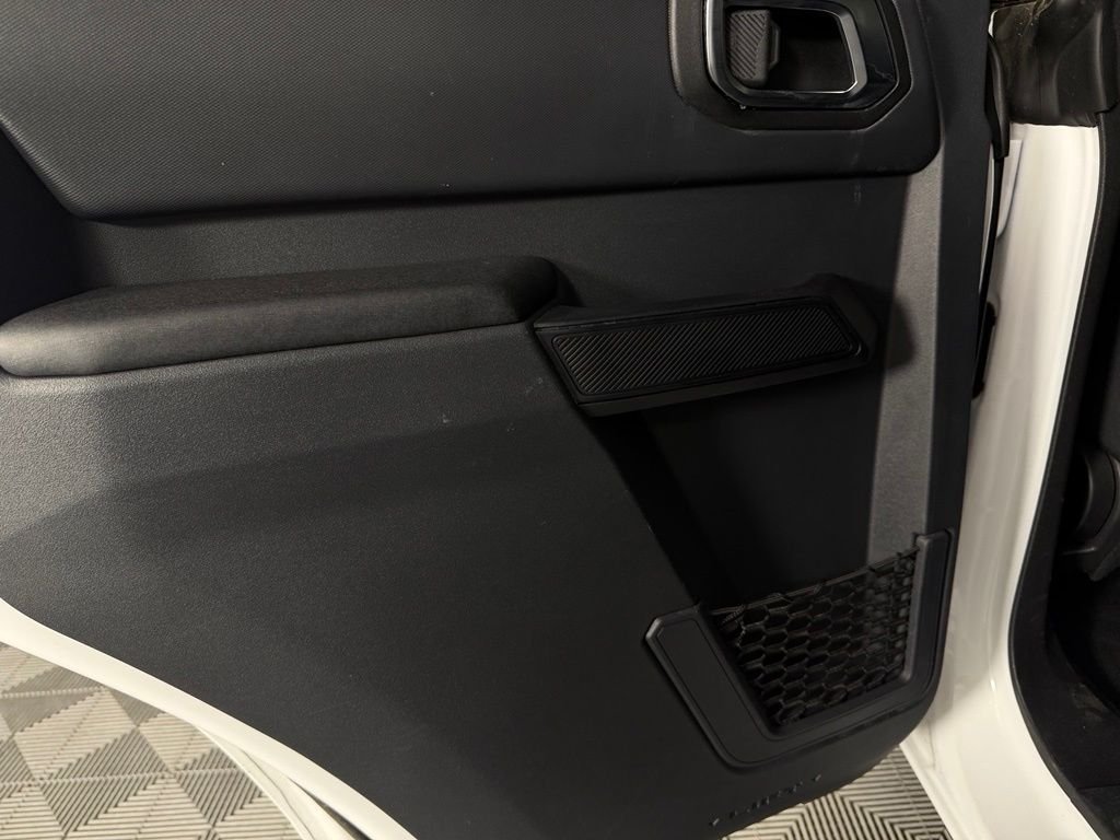 Used 2025 White Ford Big Bend image 27