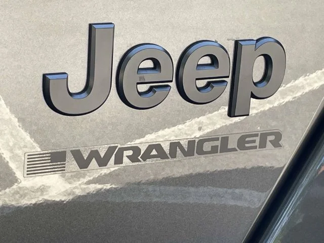 New 2027 Gray Jeep Sahara image 10