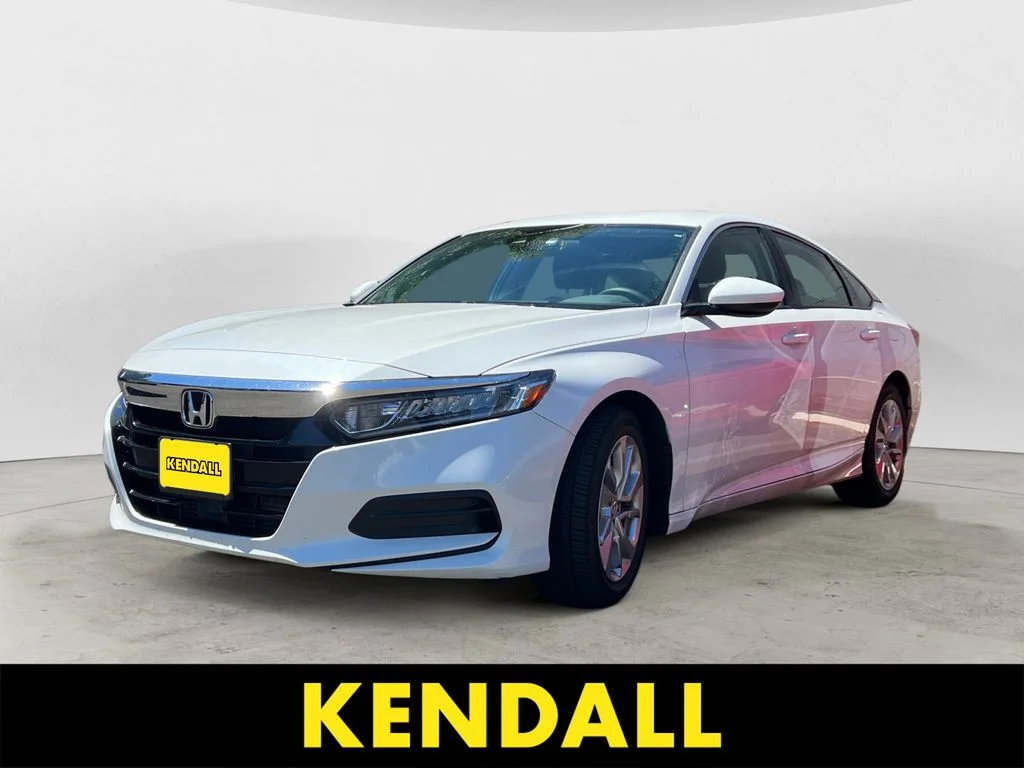 Used 2018 Platinum White Pearl Honda LX image 1