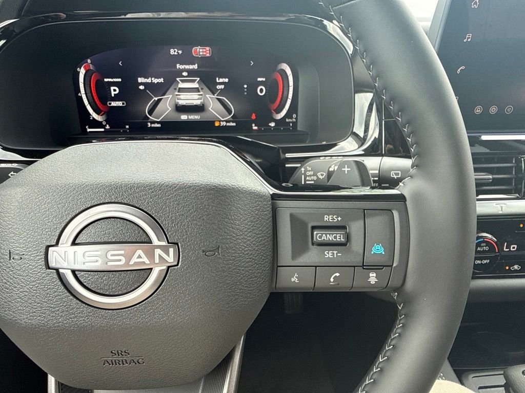 New 2026 Gray Nissan Platinum image 25