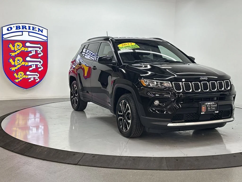 2023 Jeep Compass Limited 4X4's photo