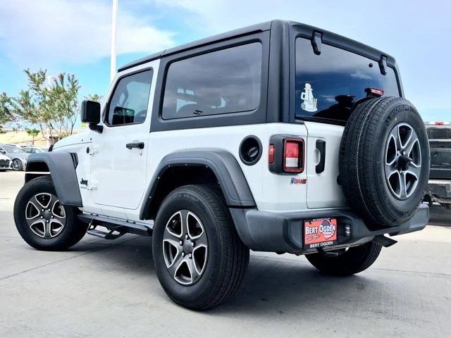 Used 2023 White Jeep Sport S image 5
