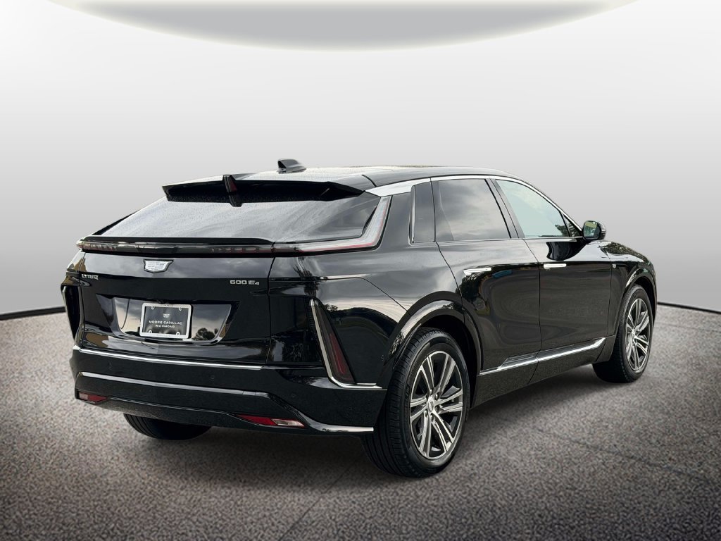 Used 2024 Cadillac LYRIQ Luxury 2 with VIN 1GYKPRRL8RZ114451 for sale in Glen Allen, VA
