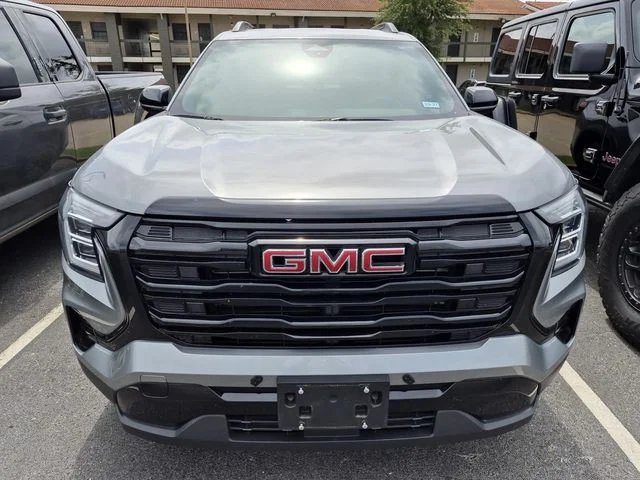 Used 2025 Sterling Metallic GMC Elevation image 2