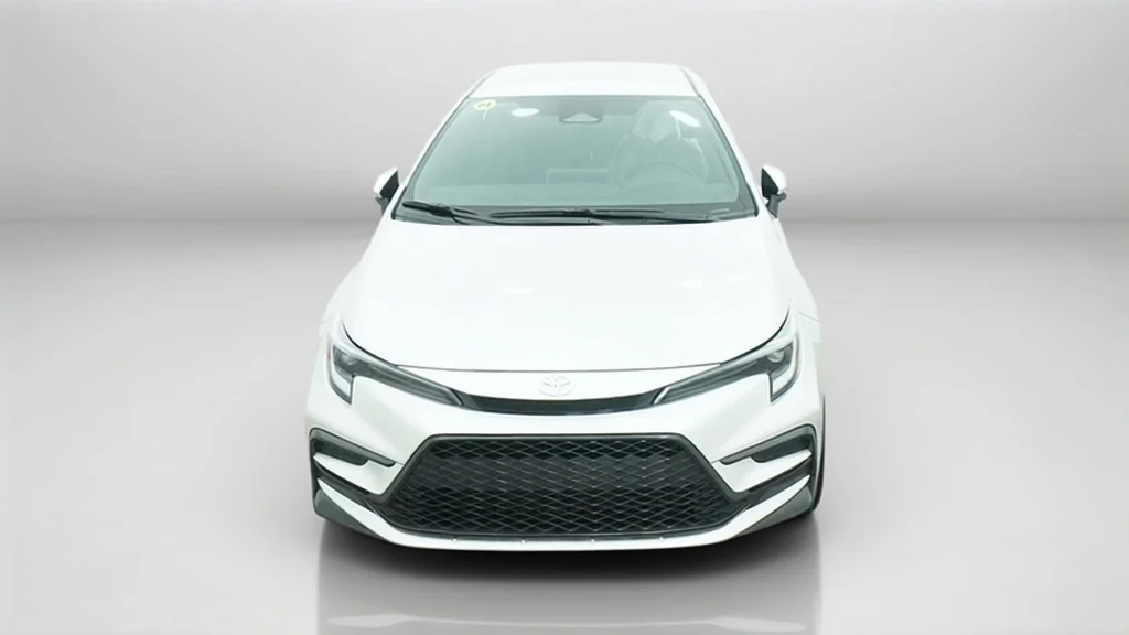 New 2027 Classic Silver Metallic Toyota SE image 16