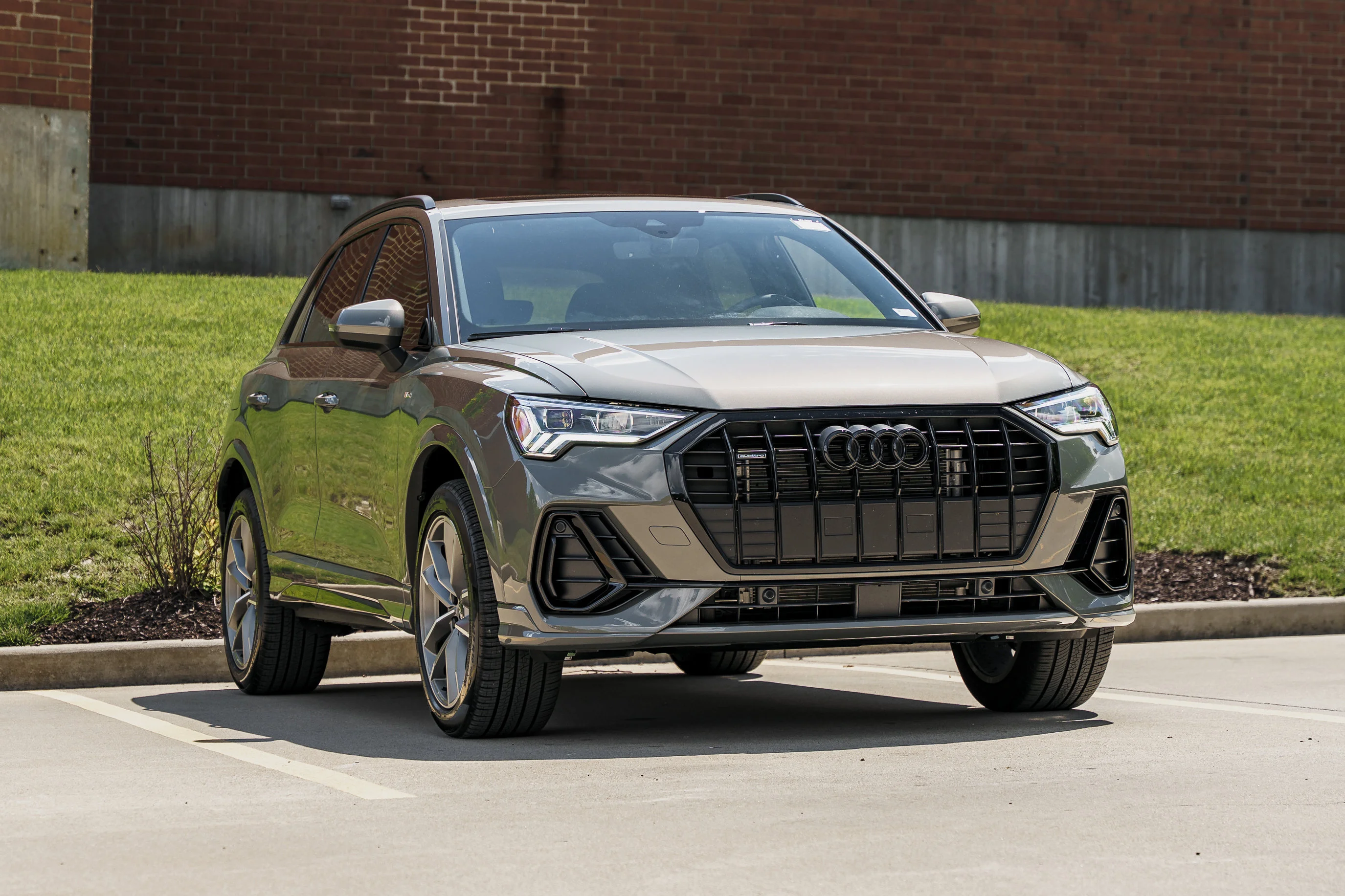 2025 Audi Q3 45 TFSI S Line Premium quattro's photo