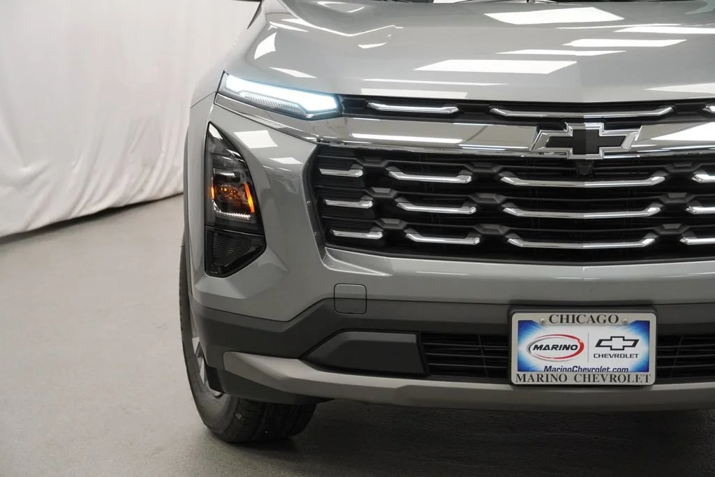 New 2027 Sterling Gray Metallic Chevrolet LT image 31