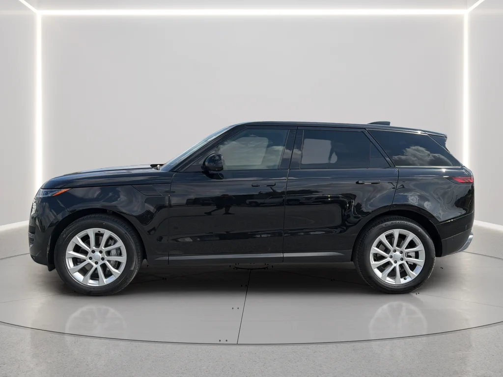 Used 2025 Black Land Rover SE image 13