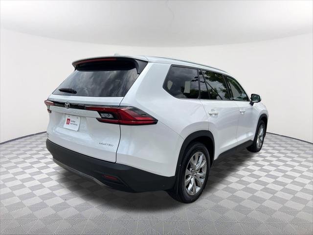 Certified Used 2025 WIND CHILL PEARL Toyota Limited image 18