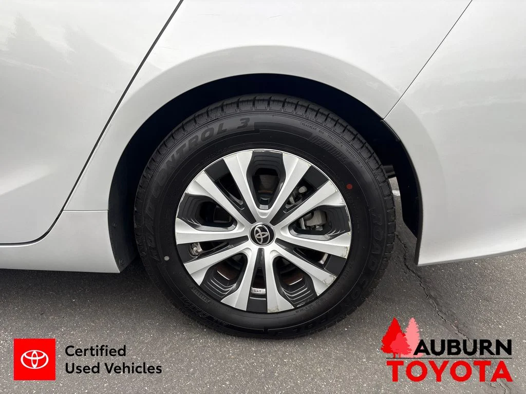 Certified Used 2020 Classic Silver Metallic Toyota LE image 11