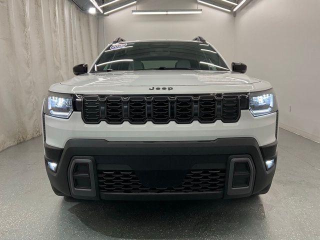 New 2026 Bright White Clearcoat Jeep Limited image 3