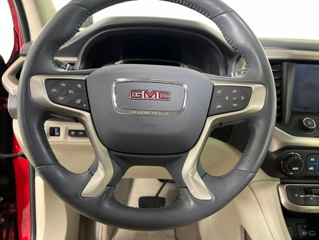 Used 2022 Red GMC Denali image 23