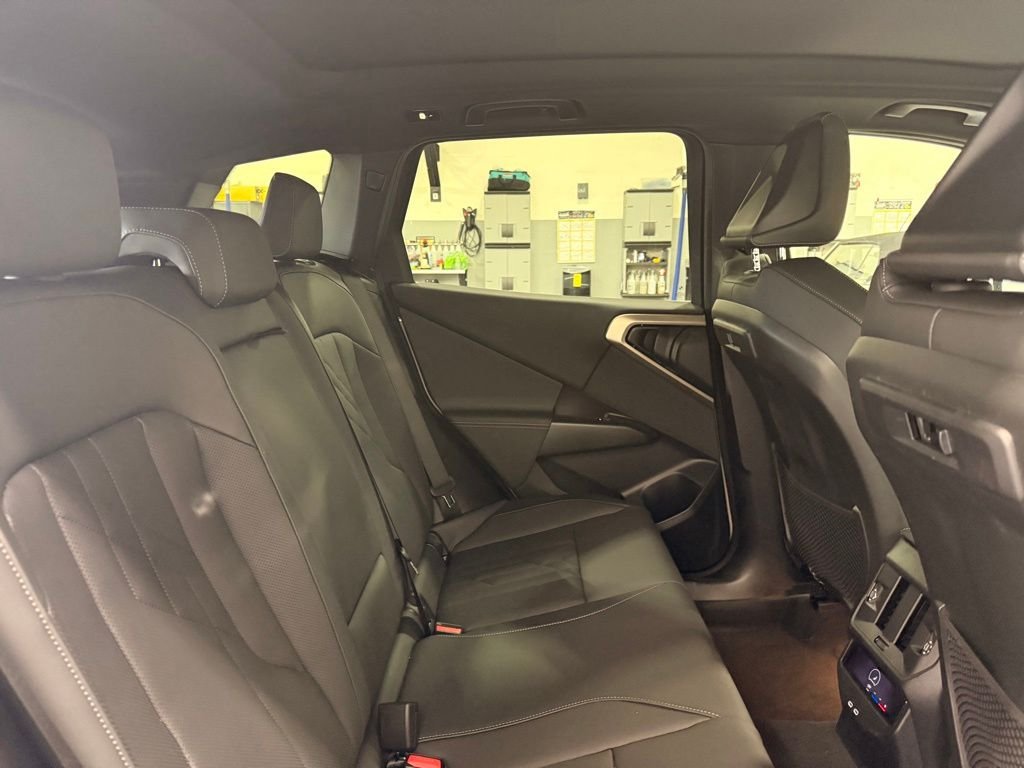 2025 BMW X3 30 - Photo 26
