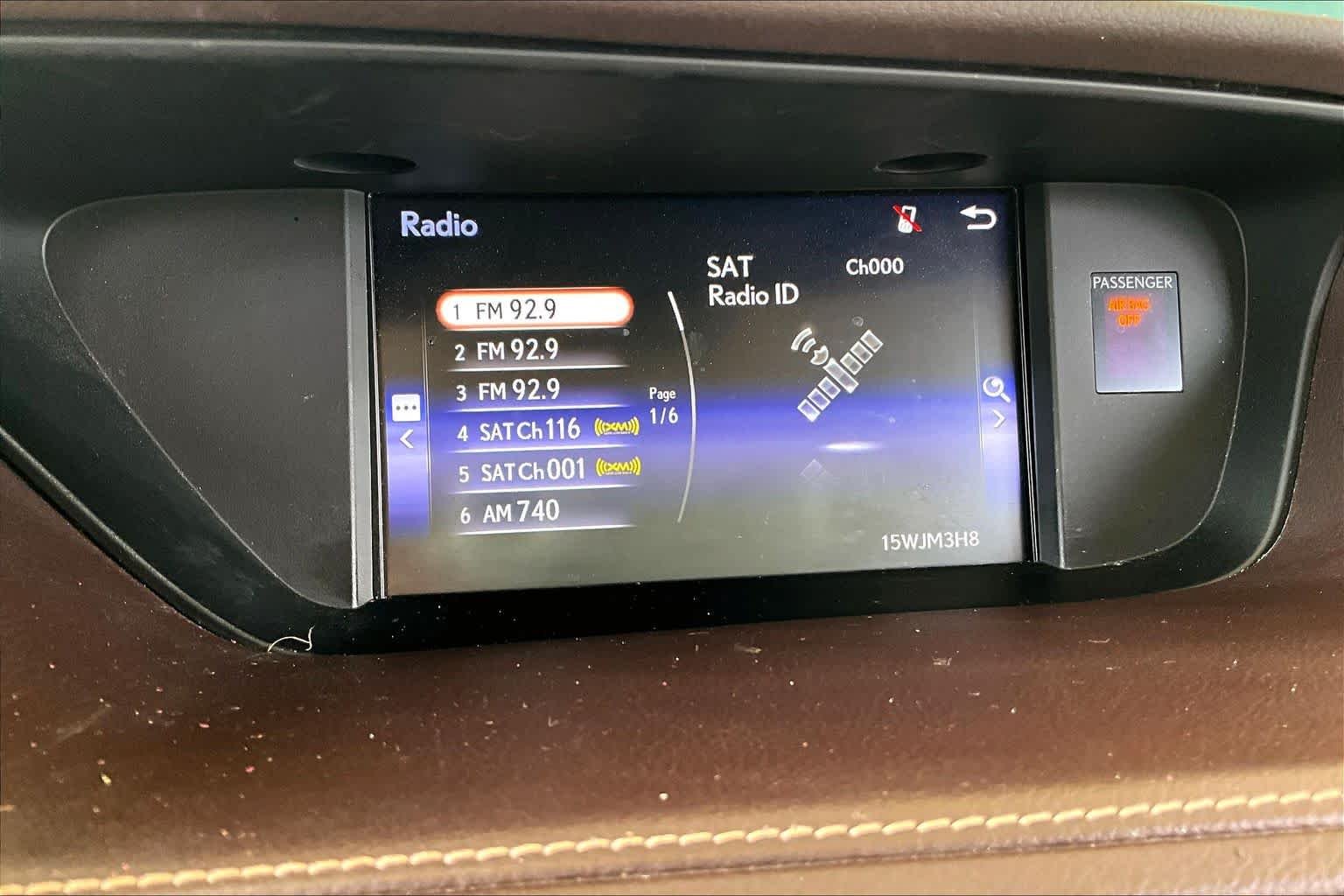 Used 2017 Eminent White Pearl Lexus  image 31