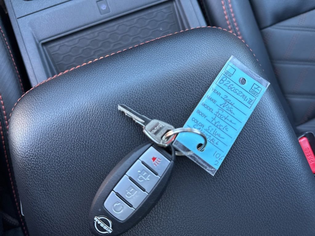Used 2025 Gray Nissan PRO-4X image 41