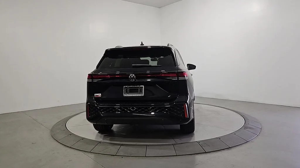 New 2026 Black Volkswagen 2.0T SE R-Line Black image 4