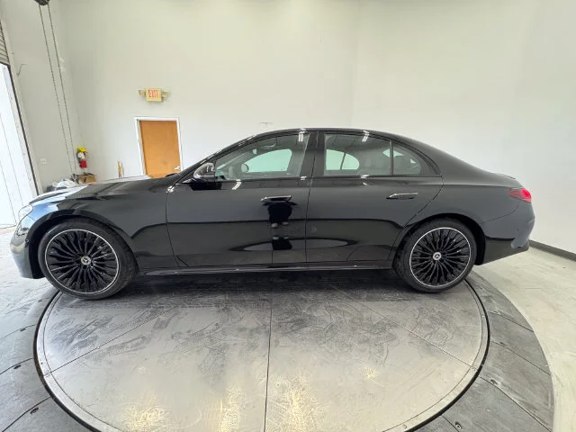 New 2027 Black Mercedes-Benz E 350 image 17