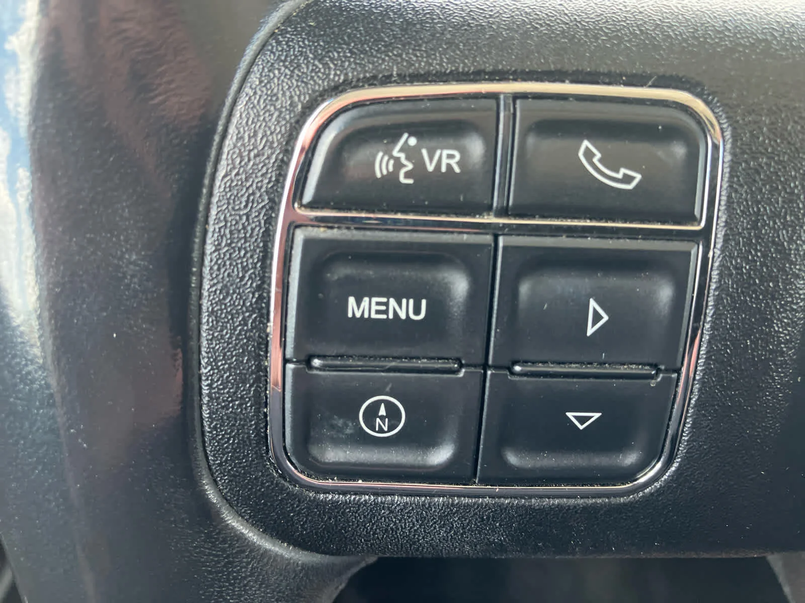 Used 2016 Bright White Clearcoat Jeep Sport image 15
