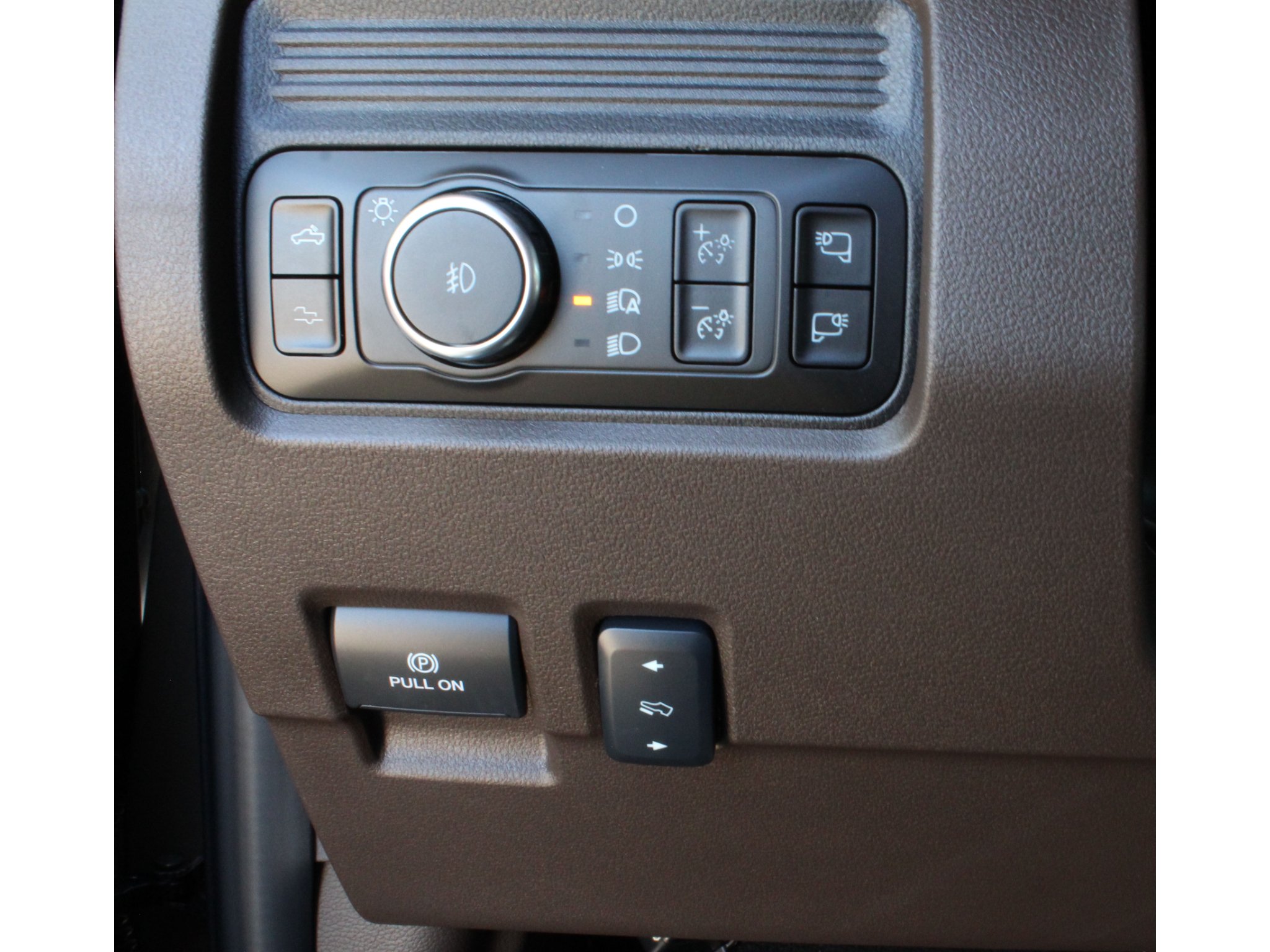 New 2027 Marsh Gray Metallic Ford King Ranch image 14