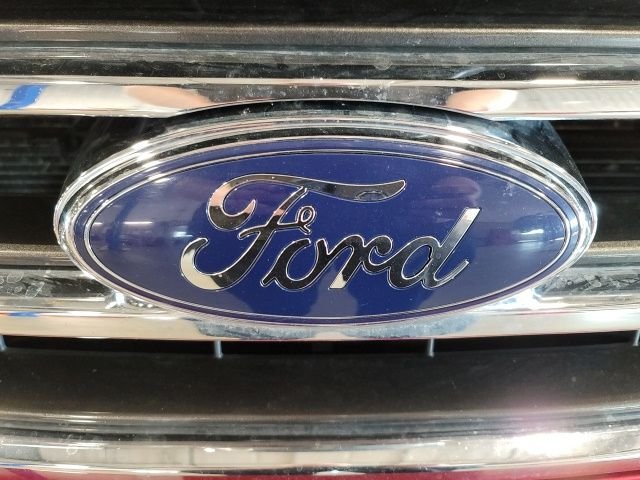Used 2015 Ruby Red Metallic Ford XLT image 17