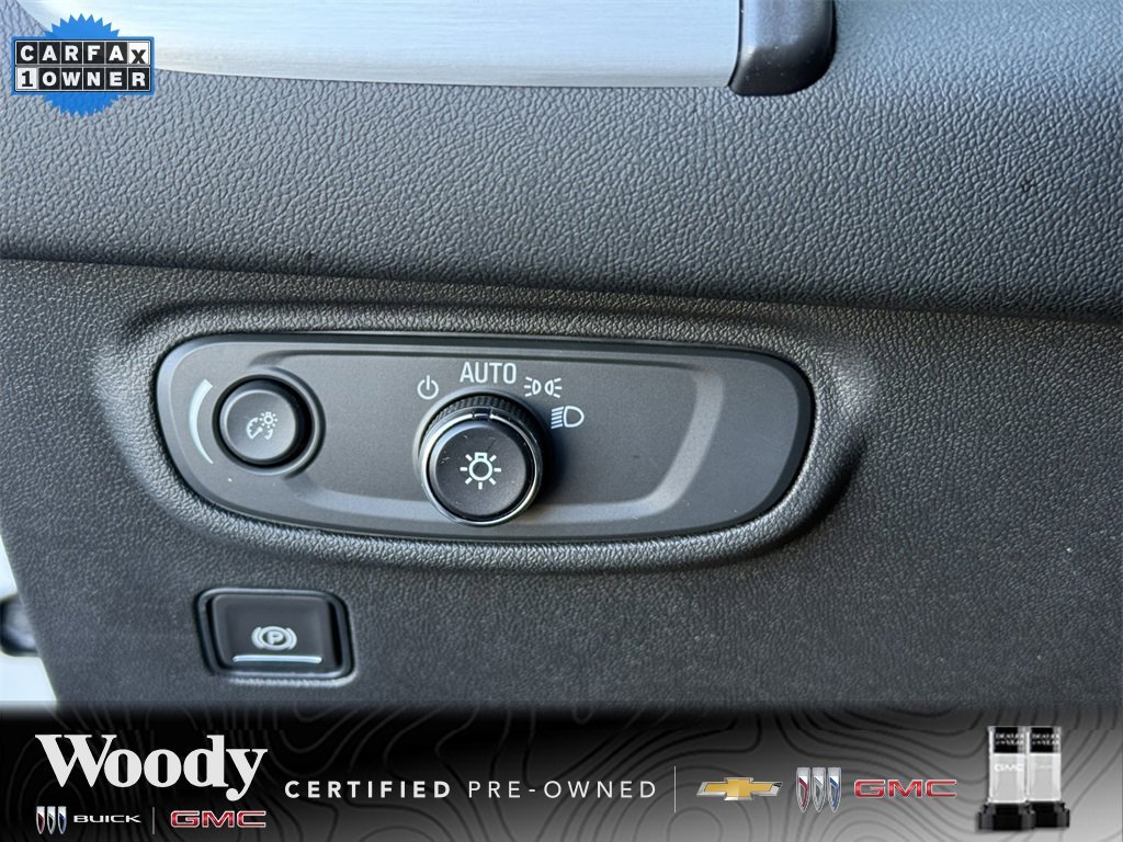 2023 GMC TERRAIN - Image 16